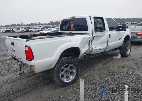 2015 Ford F-250 Xlt z USA, uszkodzony, nr VIN 1FT7W2BT6FEA85437